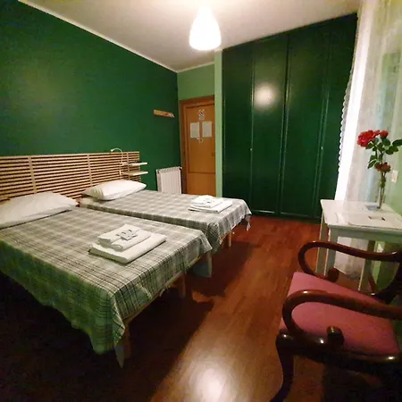 ゲストハウス Acquamarina 3*